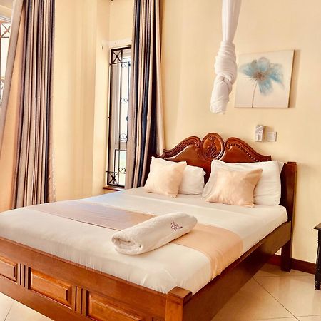 Bed and Breakfast Elna'S Nyali - Work & Unwind - Pool, Sea Views, Ac & Fast Wi-Fi à Mombasa Extérieur photo