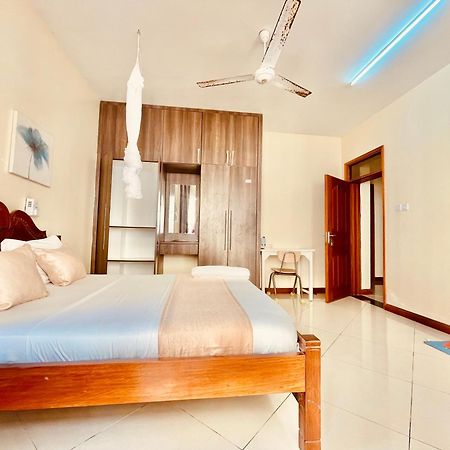 Bed and Breakfast Elna'S Nyali - Work & Unwind - Pool, Sea Views, Ac & Fast Wi-Fi à Mombasa Extérieur photo