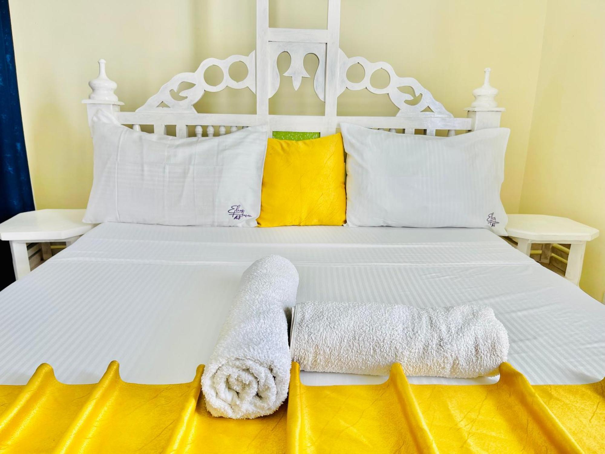 Bed and Breakfast Elna'S Nyali - Work & Unwind - Pool, Sea Views, Ac & Fast Wi-Fi à Mombasa Extérieur photo