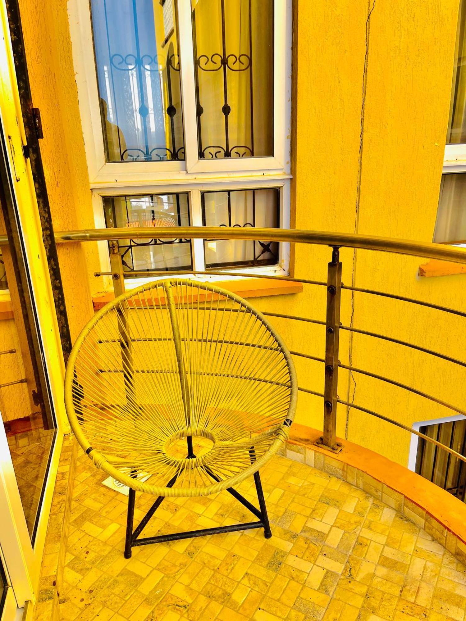 Bed and Breakfast Elna'S Nyali - Work & Unwind - Pool, Sea Views, Ac & Fast Wi-Fi à Mombasa Extérieur photo