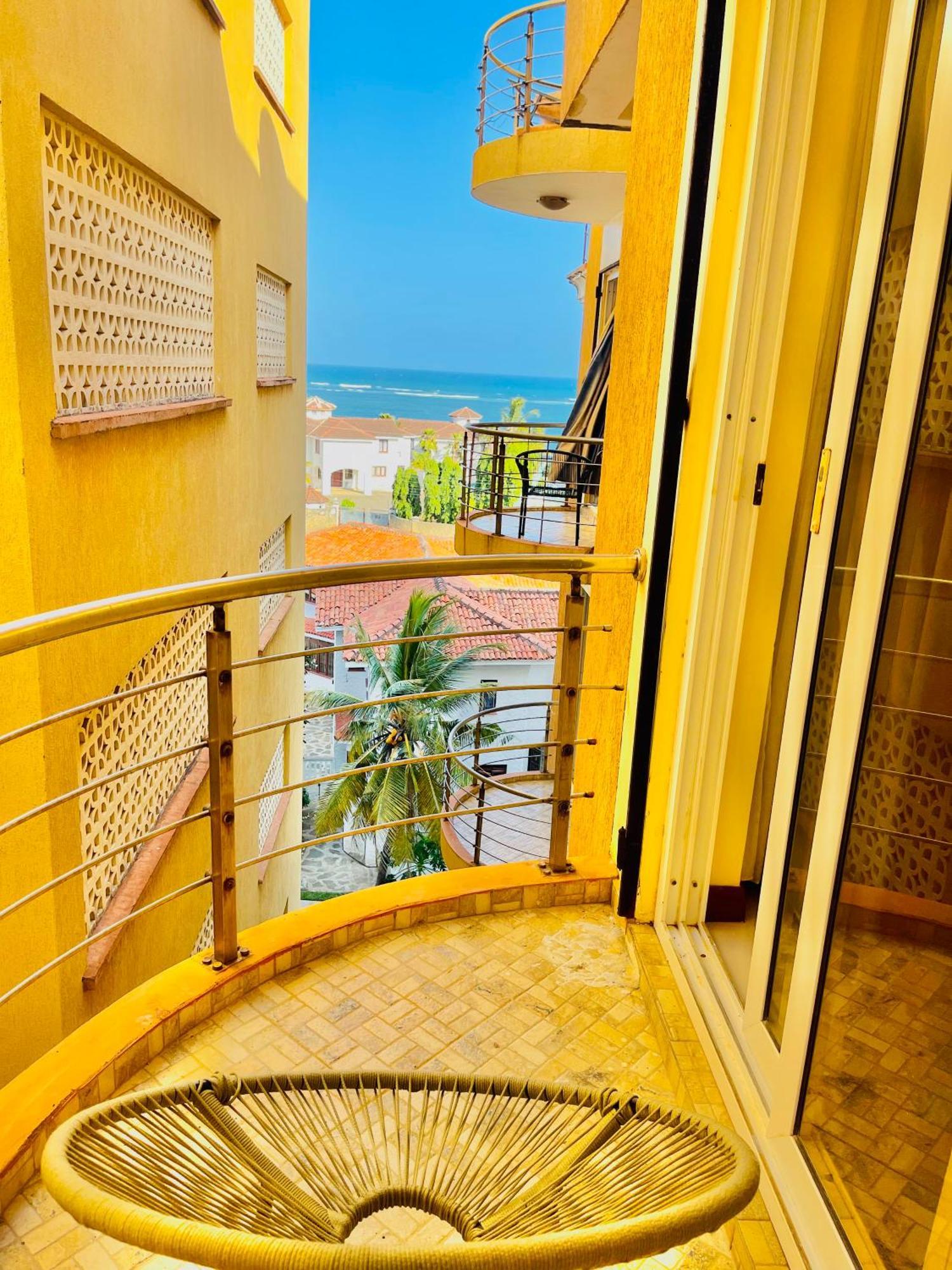 Bed and Breakfast Elna'S Nyali - Work & Unwind - Pool, Sea Views, Ac & Fast Wi-Fi à Mombasa Extérieur photo