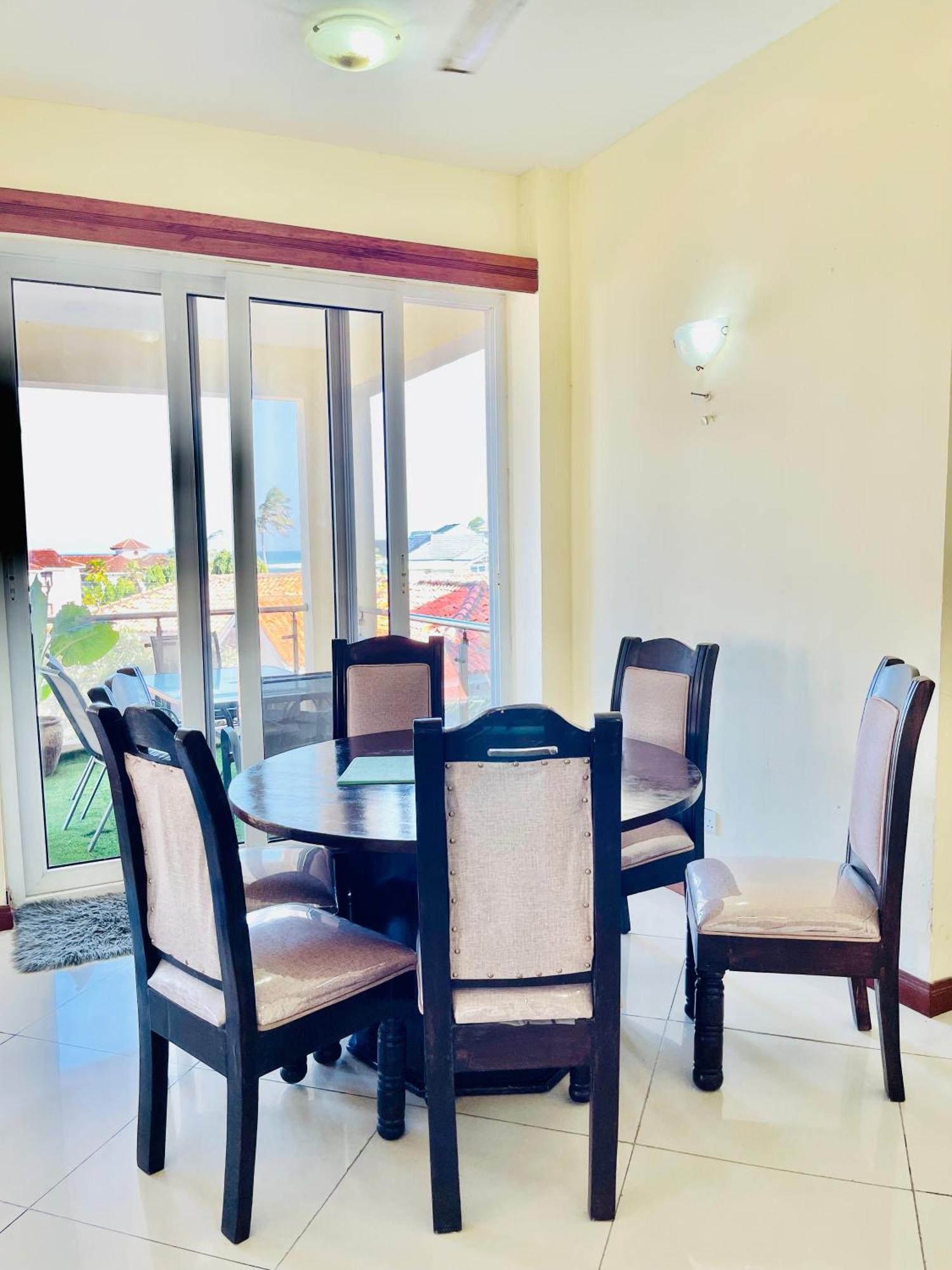 Bed and Breakfast Elna'S Nyali - Work & Unwind - Pool, Sea Views, Ac & Fast Wi-Fi à Mombasa Extérieur photo