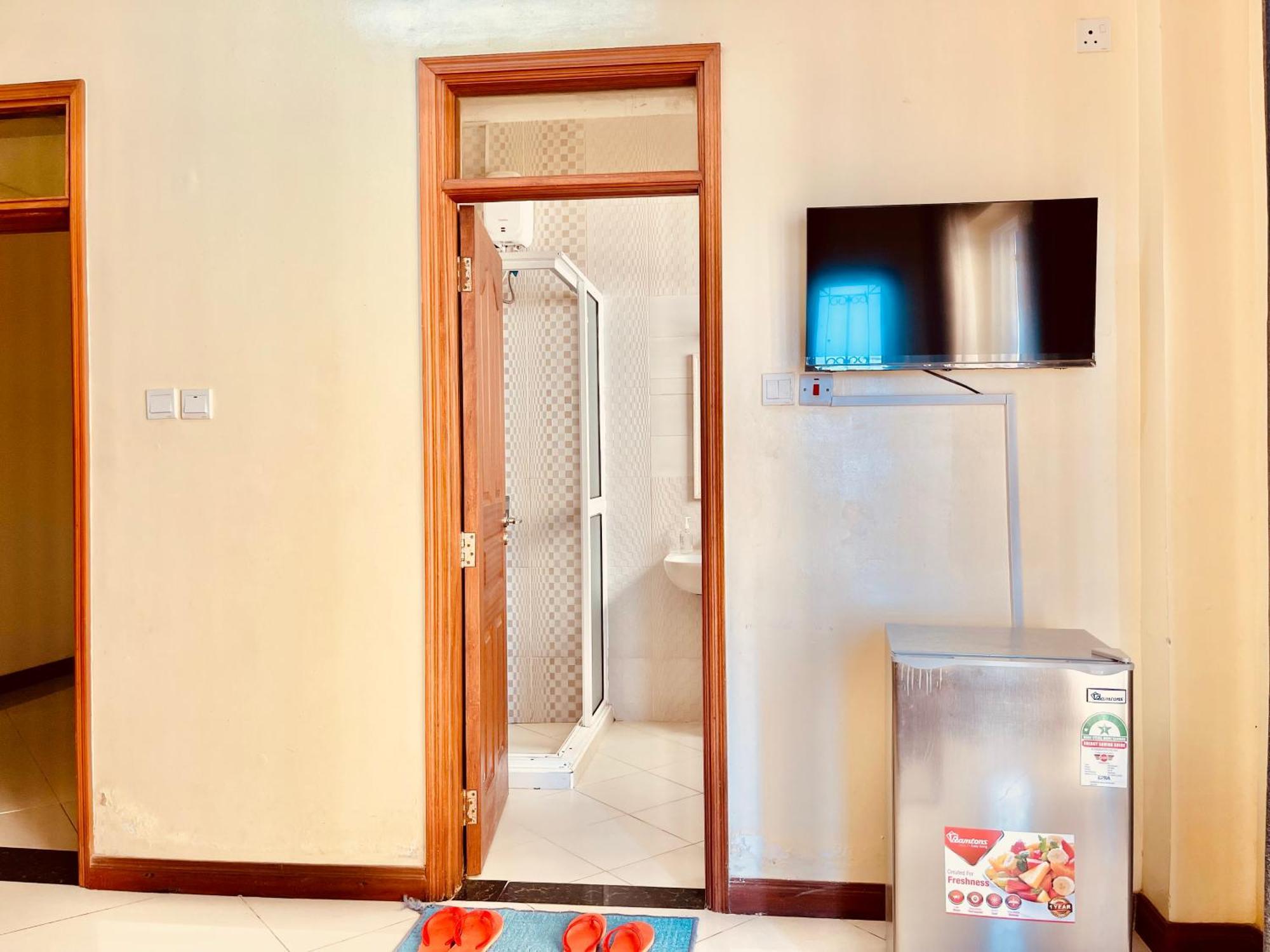 Bed and Breakfast Elna'S Nyali - Work & Unwind - Pool, Sea Views, Ac & Fast Wi-Fi à Mombasa Extérieur photo
