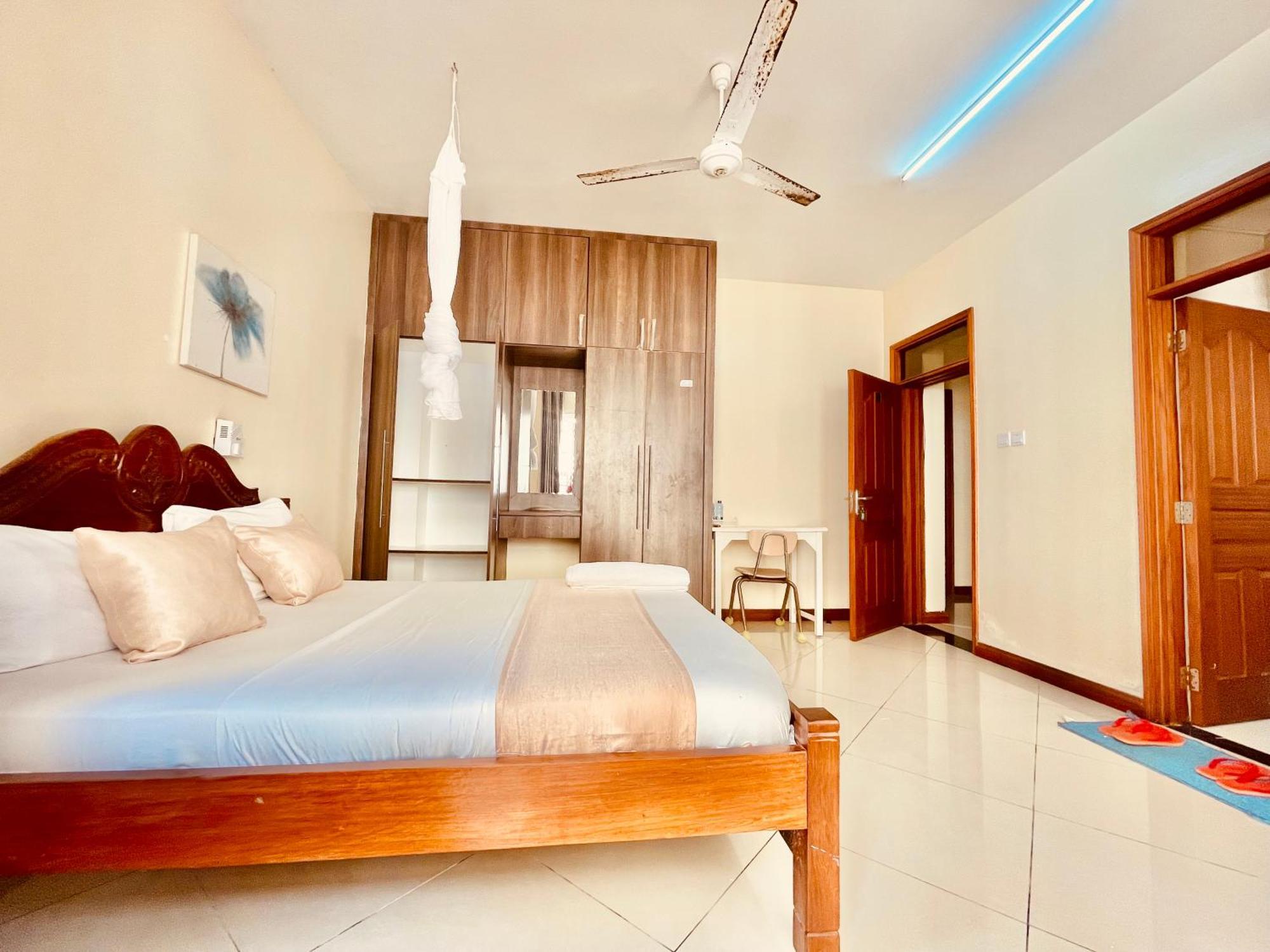Bed and Breakfast Elna'S Nyali - Work & Unwind - Pool, Sea Views, Ac & Fast Wi-Fi à Mombasa Extérieur photo